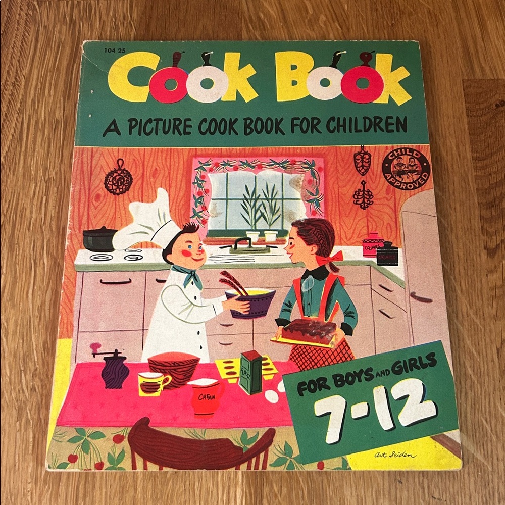 Vintage Kids Cookbook Cook Book: A Picture Cook Book for Children 1951